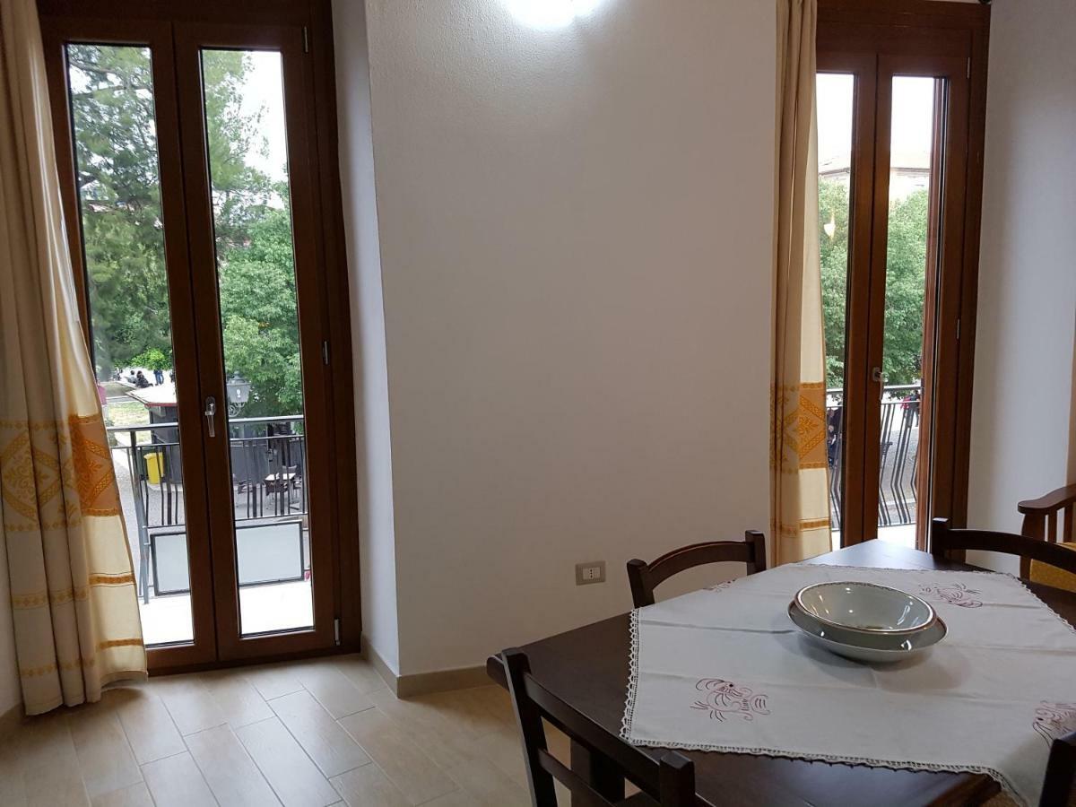 איגלסיאס Casa Vacanze La Pavoncella מראה חיצוני תמונה